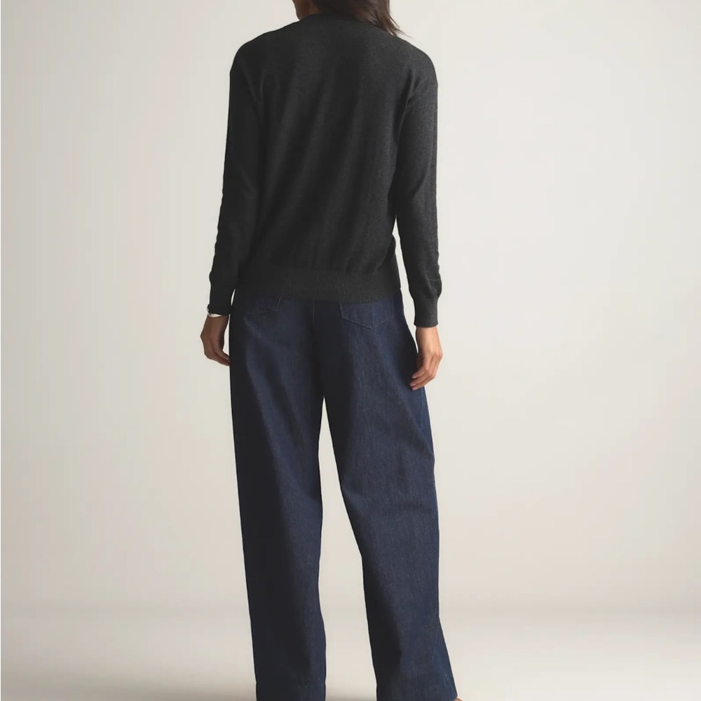 Quince lightweight cotton cashmere cardigan - Picture 8 of 10